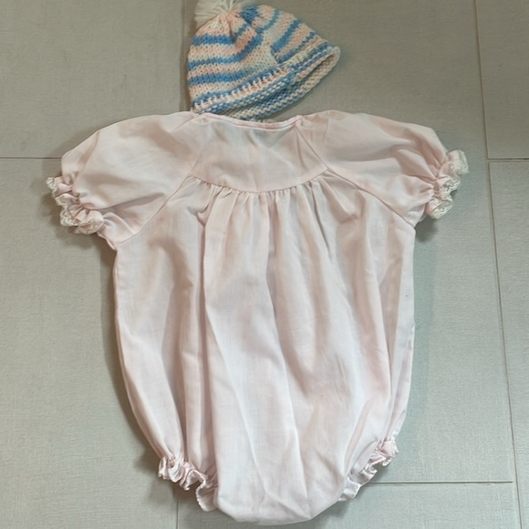 Vintage Baby Girl Bubble - Picture 6 of 6